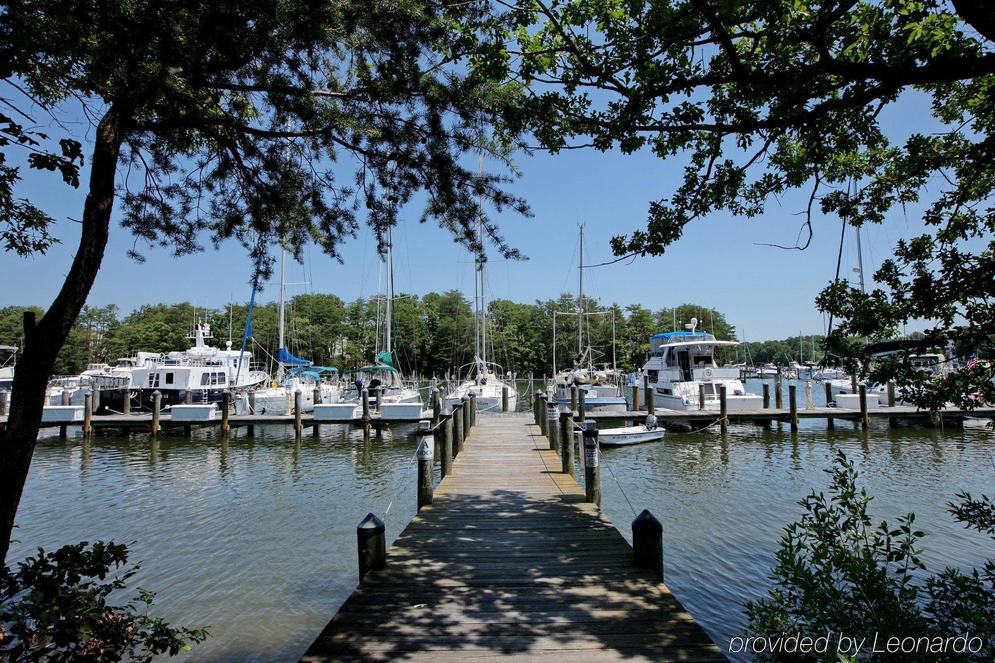 Solomons Inn Resort And Marina Exterior photo